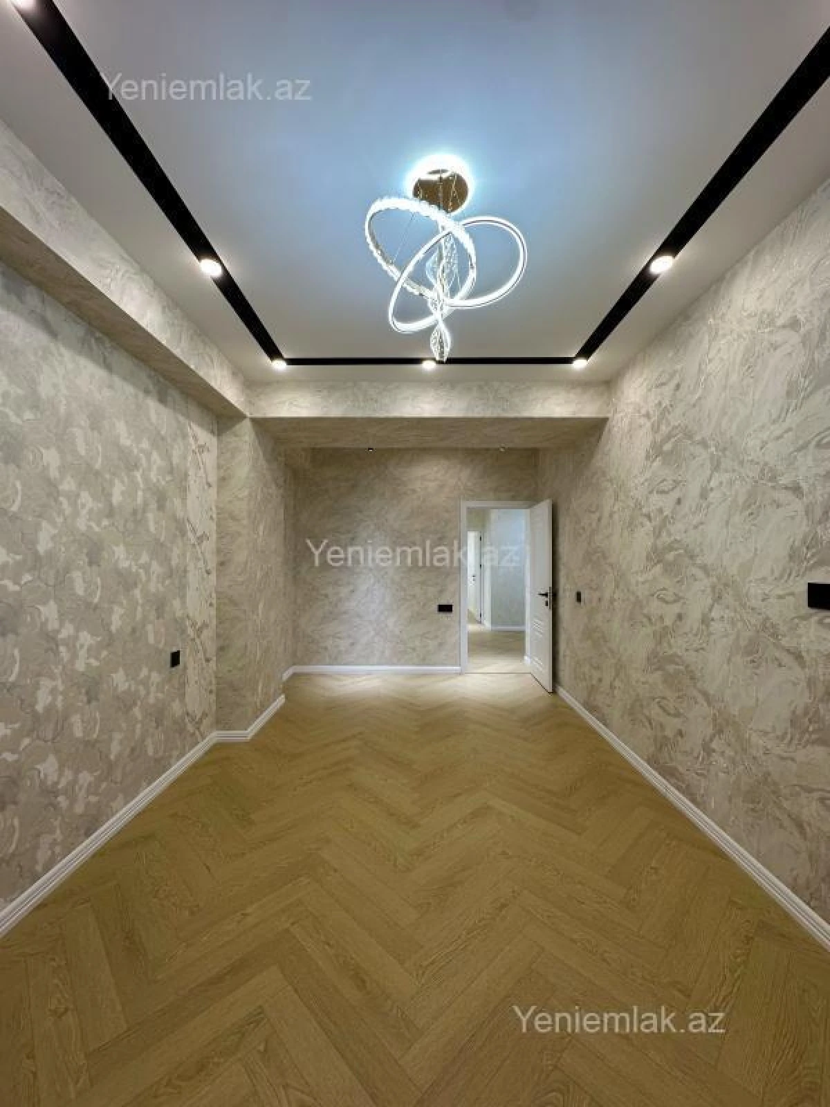 Satılır 2 otaqlı yeni tikili 90 m²