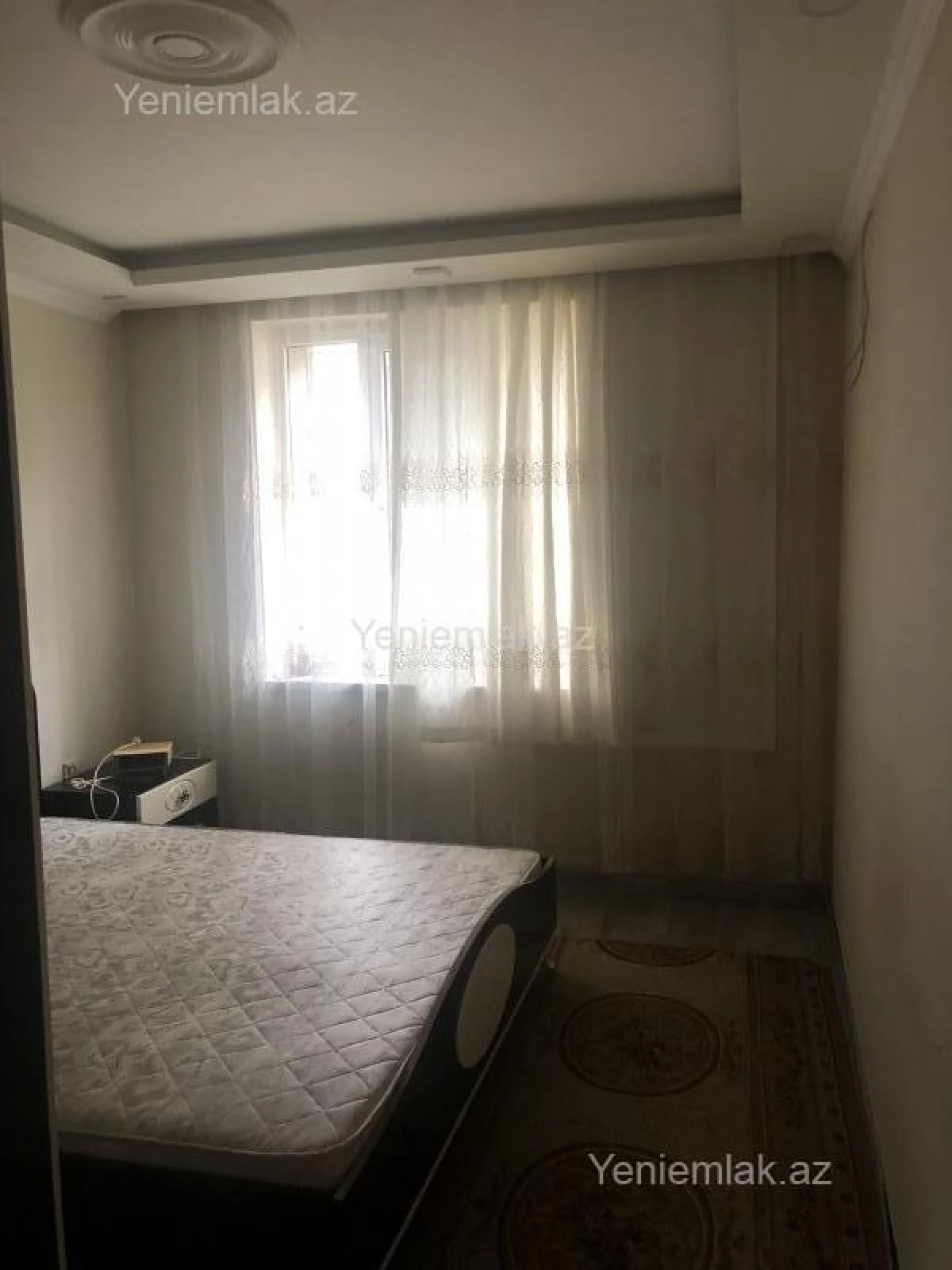 Satılır 2 otaqlı köhnə tikili 60 m²