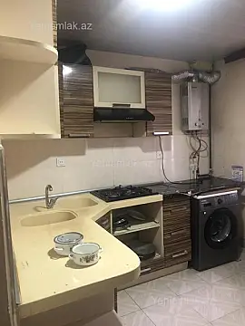 Satılır 2 otaqlı köhnə tikili 60 m²