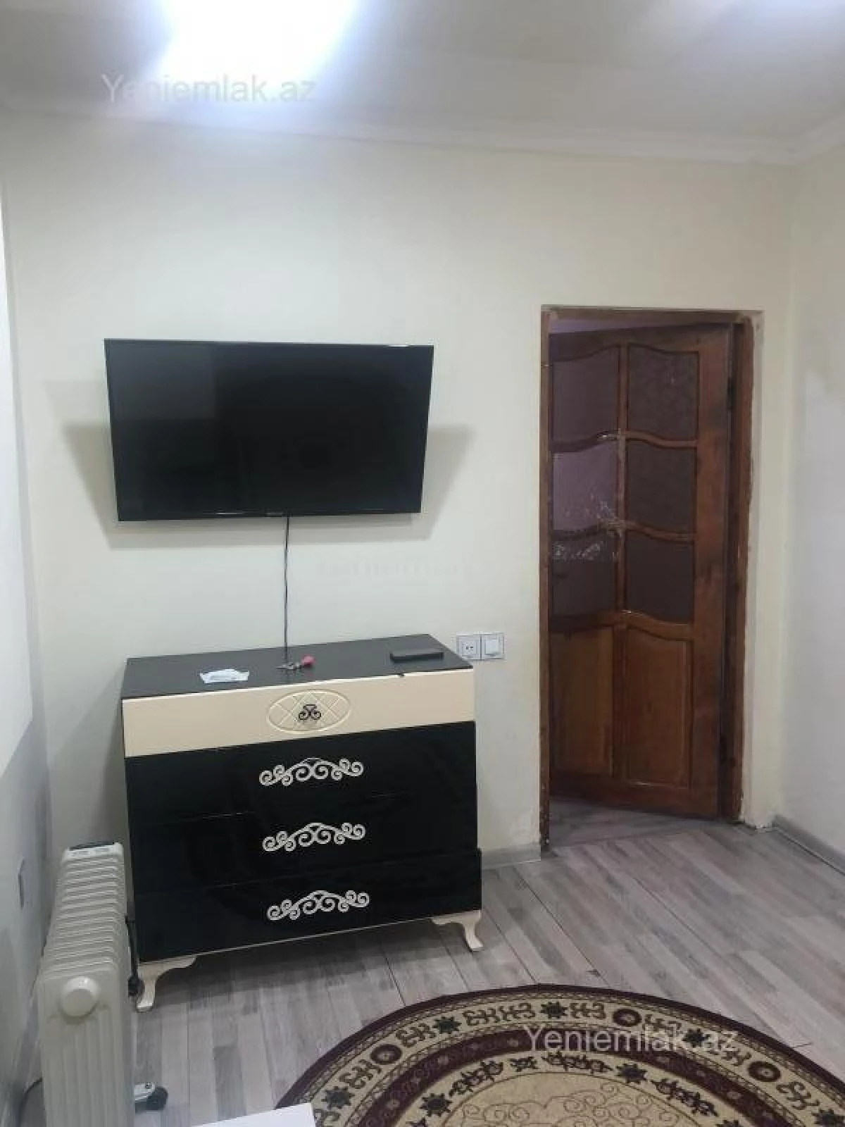 Satılır 2 otaqlı köhnə tikili 60 m²