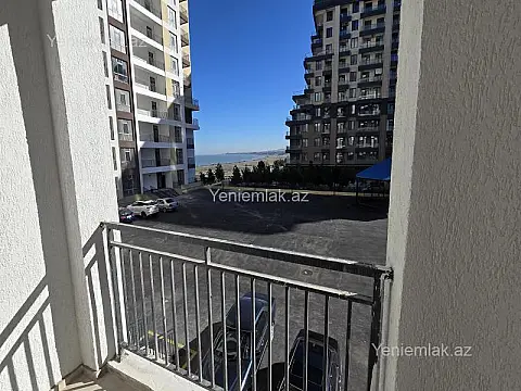 Satılır 2 otaqlı yeni tikili 76 m²