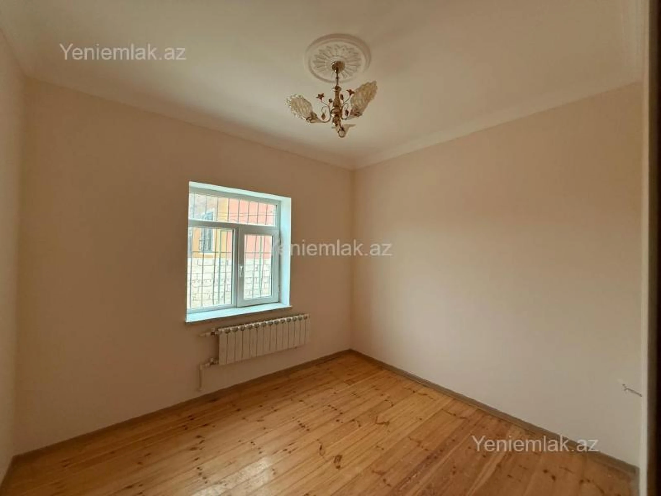 Satılır 4 otaqlı həyət evi 120 m²