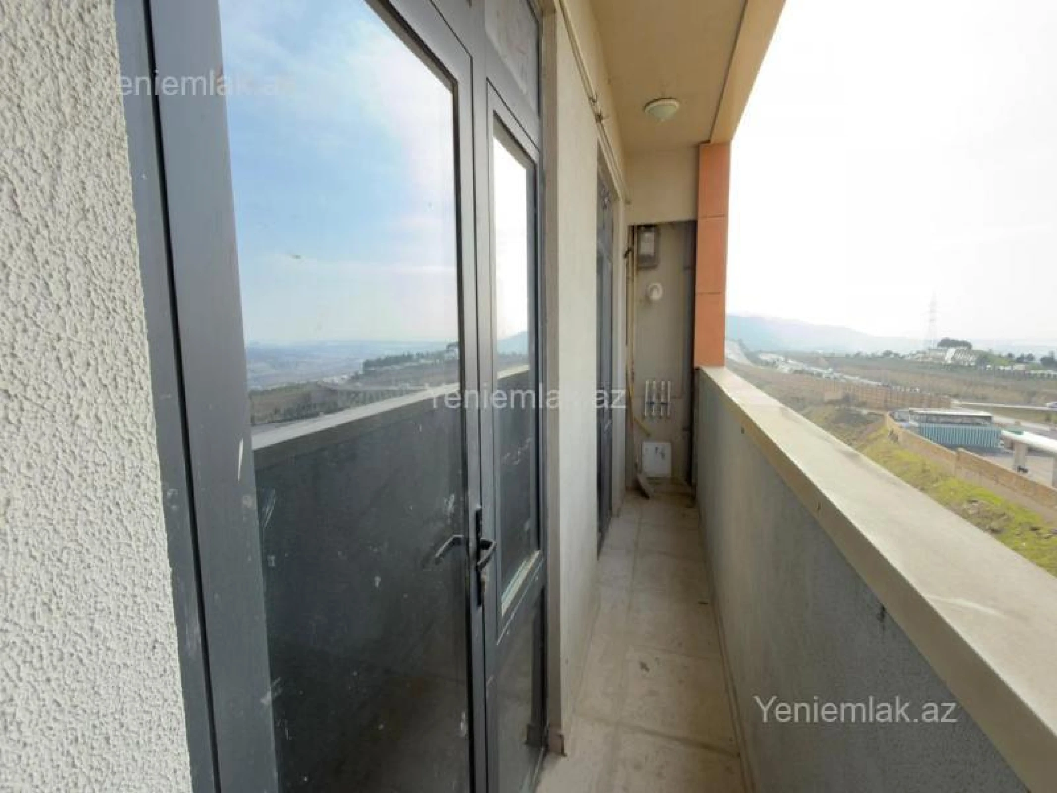 Satılır 2 otaqlı yeni tikili 73 m²