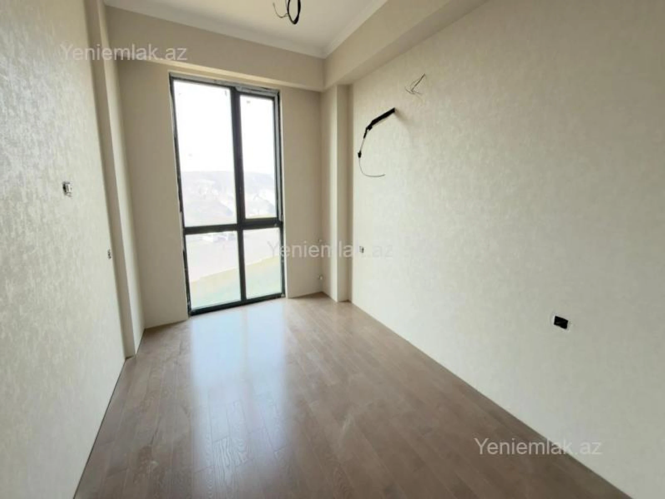 Satılır 2 otaqlı yeni tikili 73 m²