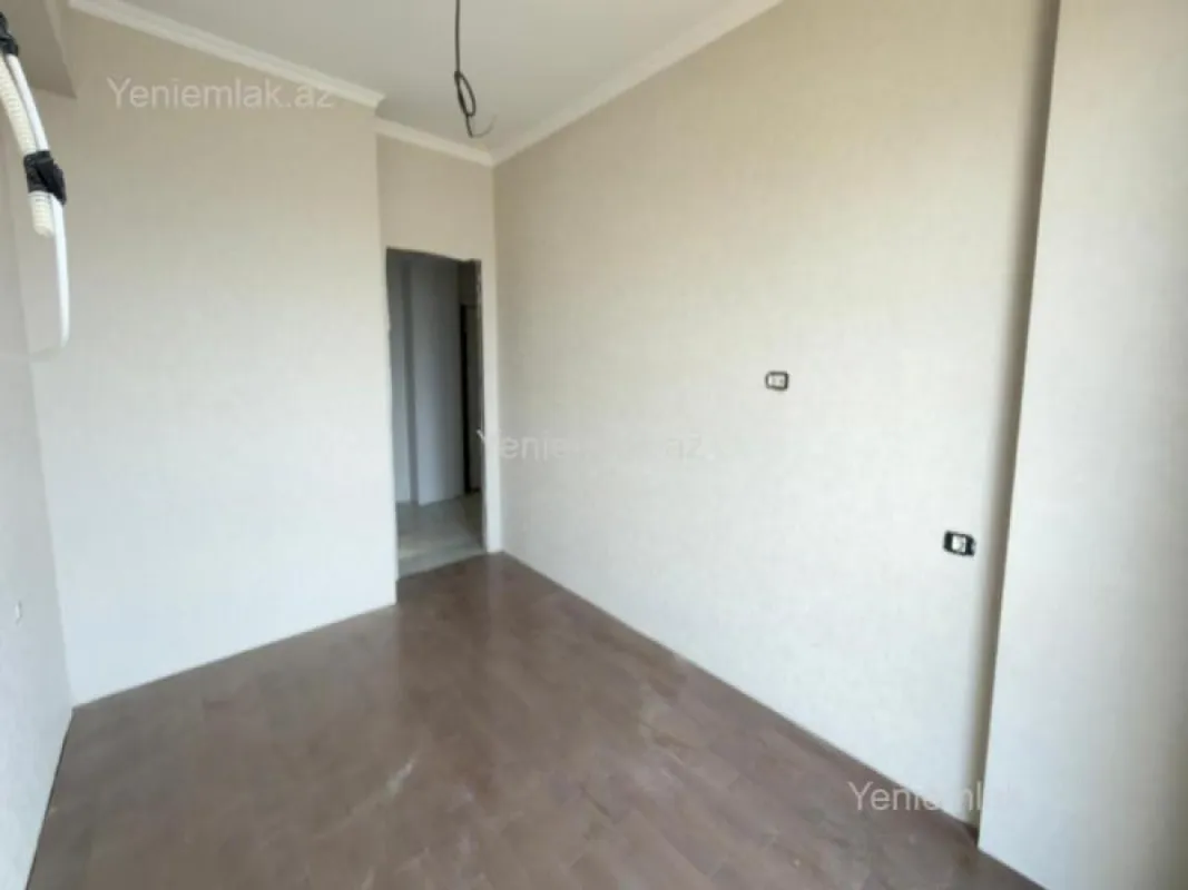 Satılır 2 otaqlı yeni tikili 73 m²