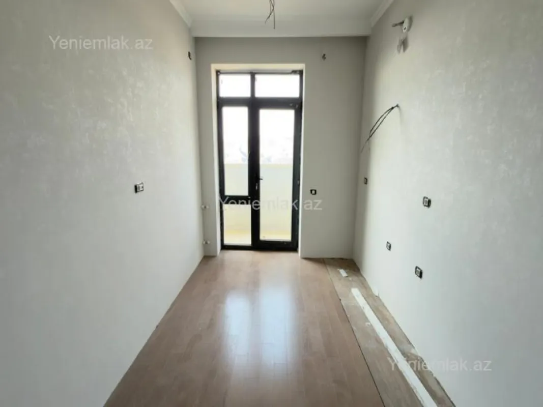 Satılır 2 otaqlı yeni tikili 73 m²