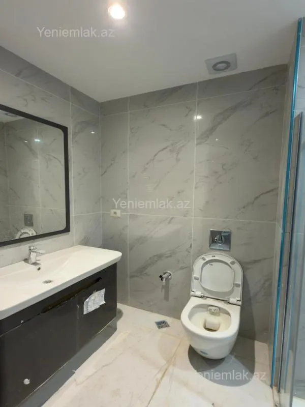 Satılır 2 otaqlı yeni tikili 73 m²