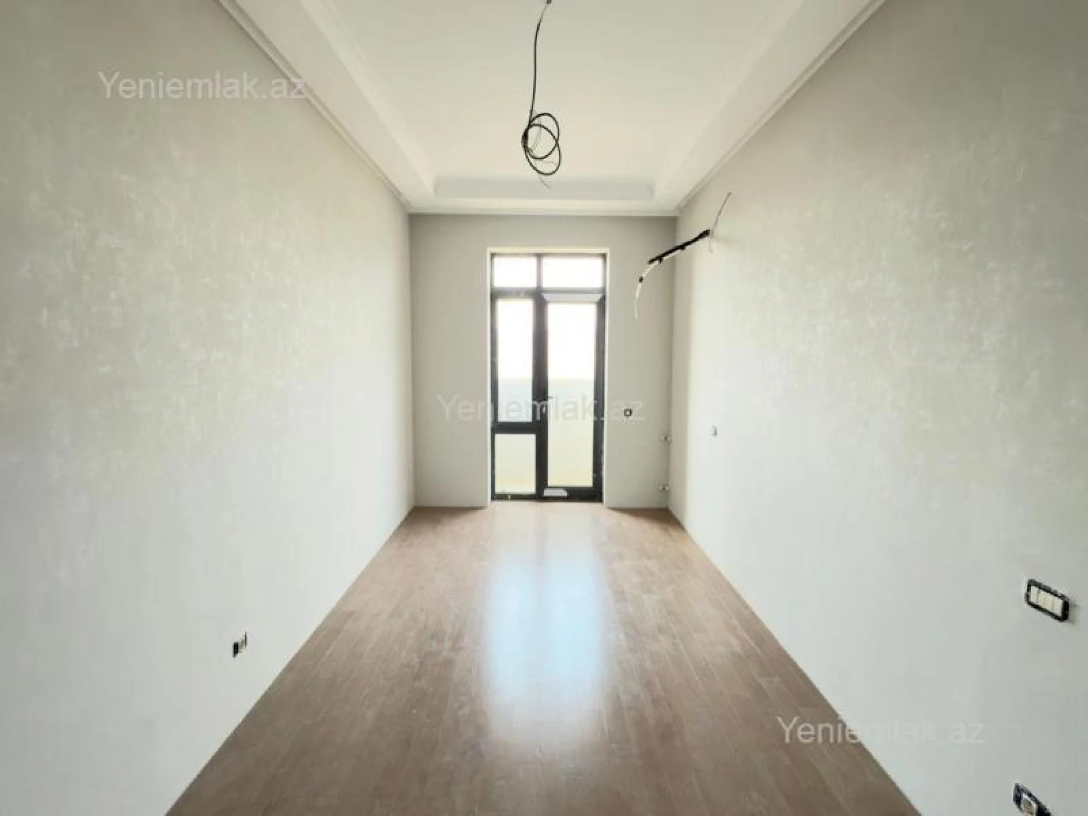 Satılır 2 otaqlı yeni tikili 73 m²