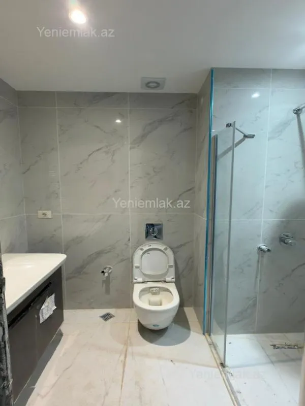 Satılır 2 otaqlı yeni tikili 73 m²