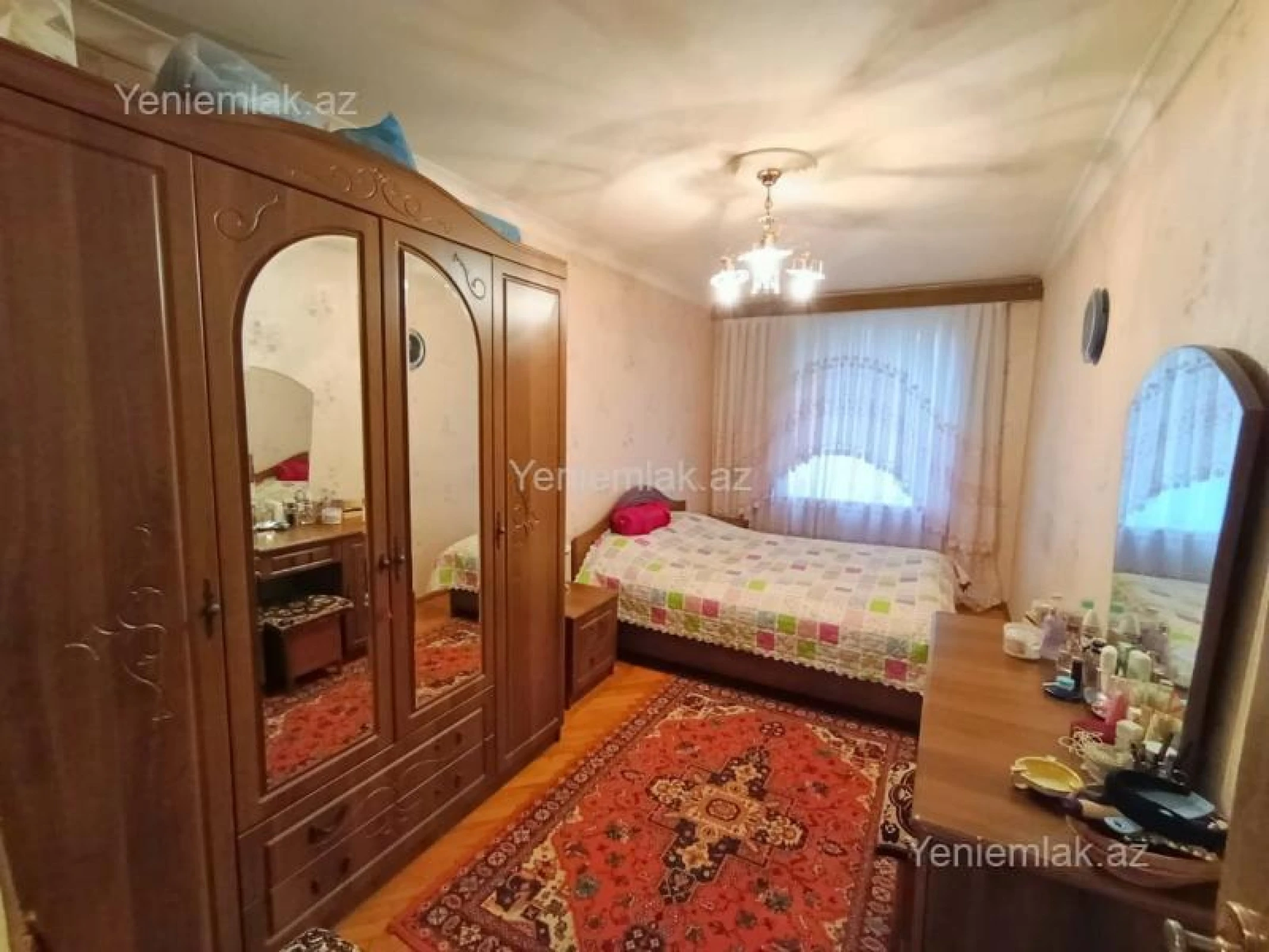 Satılır 3 otaqlı köhnə tikili 86 m²