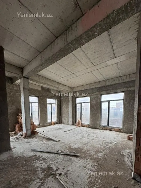 Satılır 3 otaqlı yeni tikili 126.5 m²