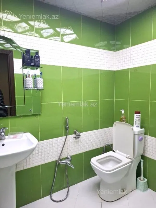 Satılır 2 otaqlı yeni tikili 60 m²