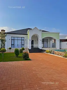Satılır 5 otaqlı həyət evi 240 m²