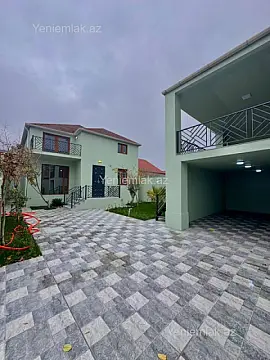 Satılır 6 otaqlı həyət evi 200 m²