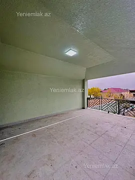 Satılır 6 otaqlı həyət evi 200 m²