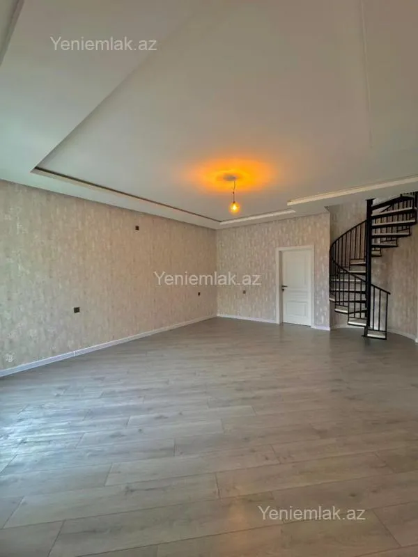 Satılır 6 otaqlı həyət evi 200 m²