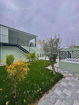 Satılır 6 otaqlı həyət evi 200 m²