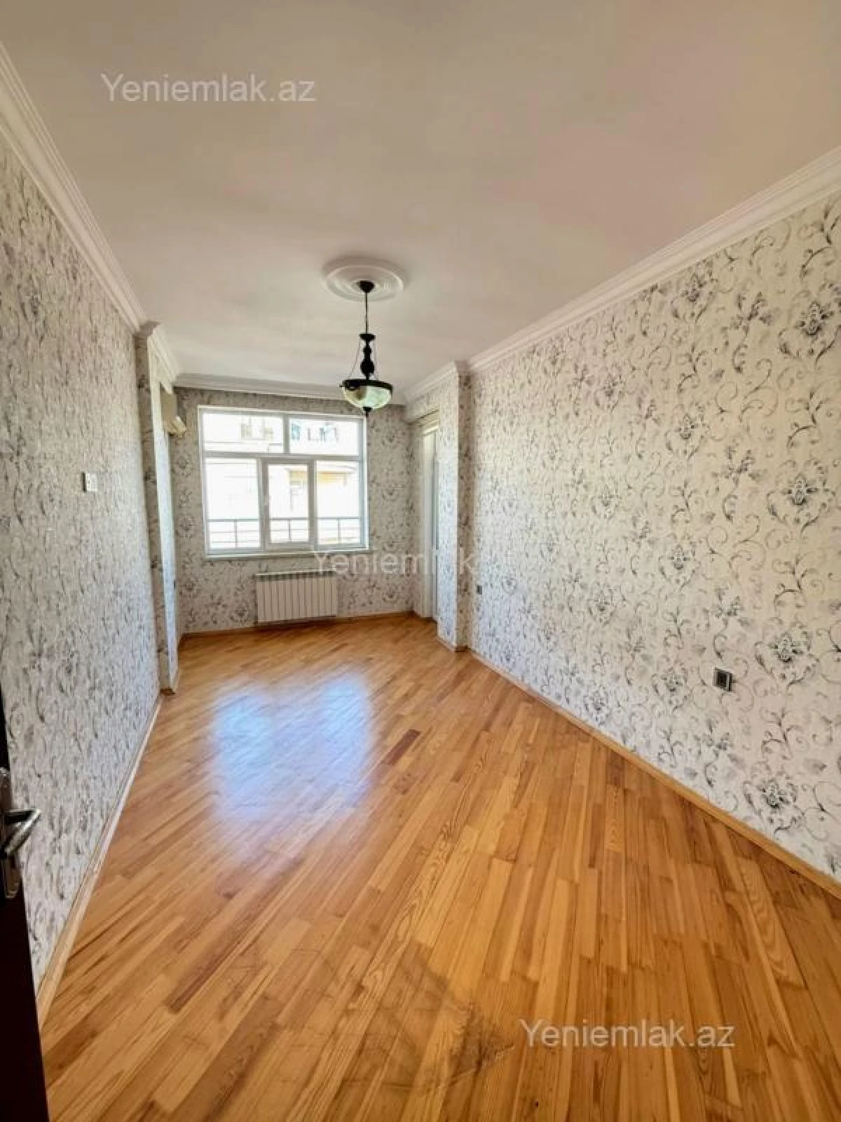 Satılır 3 otaqlı yeni tikili 105 m²