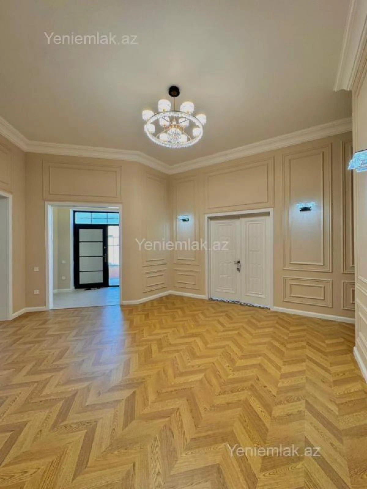 Satılır 5 otaqlı həyət evi 240 m²