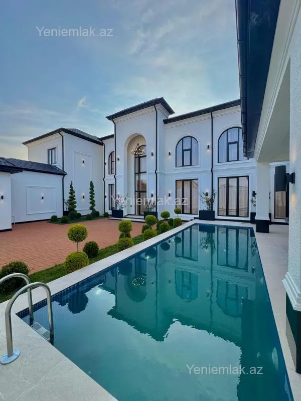 Satılır 4 otaqlı həyət evi 220 m²