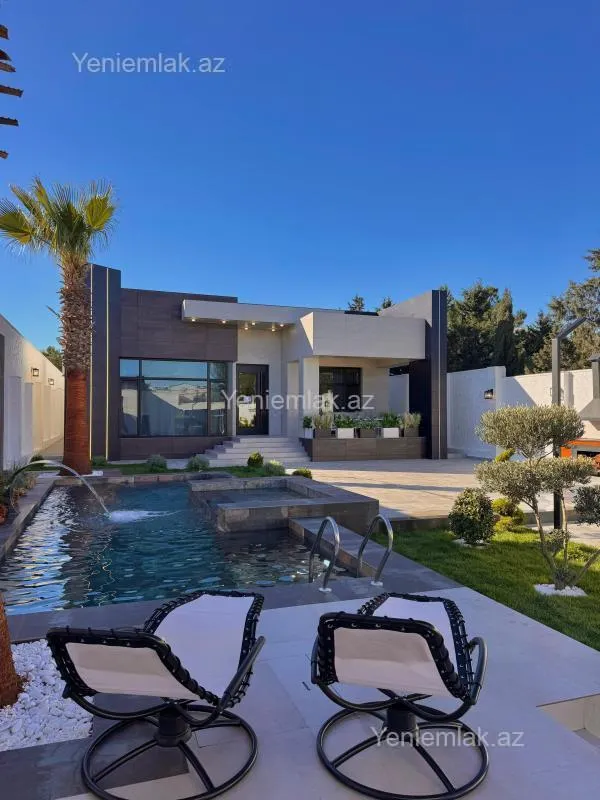 Satılır 5 otaqlı həyət evi 250 m²