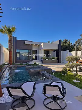 Satılır 5 otaqlı həyət evi 250 m²