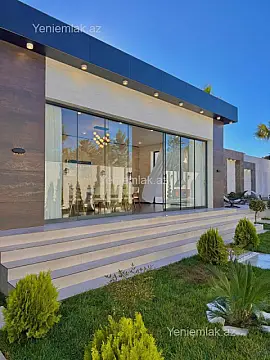 Satılır 5 otaqlı həyət evi 250 m²