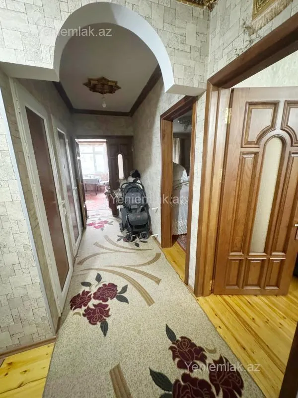 Satılır 3 otaqlı köhnə tikili 80 m²