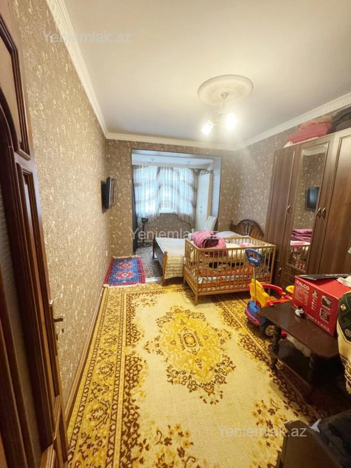 Satılır 3 otaqlı köhnə tikili 80 m²