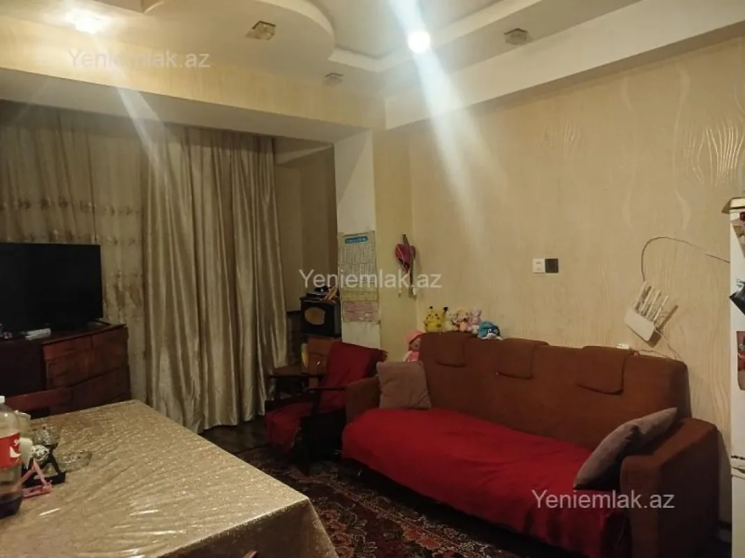 Satılır 1 otaqlı yeni tikili 40 m²