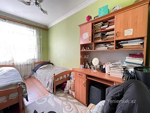 Satılır 3 otaqlı köhnə tikili 60 m²