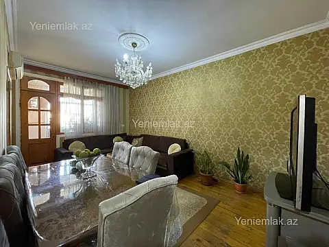 Satılır 3 otaqlı köhnə tikili 60 m²