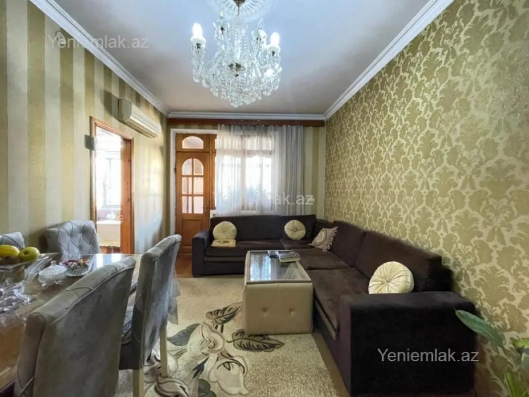 Satılır 3 otaqlı köhnə tikili 60 m²