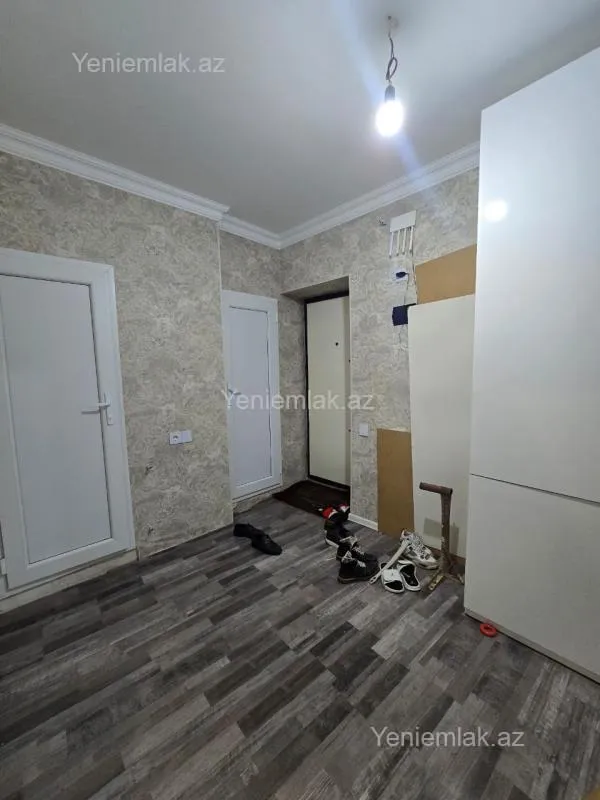 Satılır 2 otaqlı köhnə tikili 55 m²