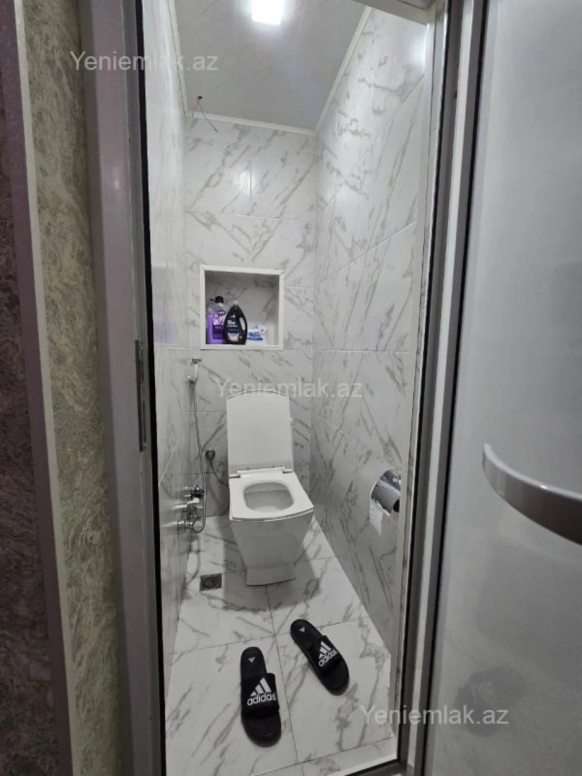 Satılır 2 otaqlı köhnə tikili 55 m²