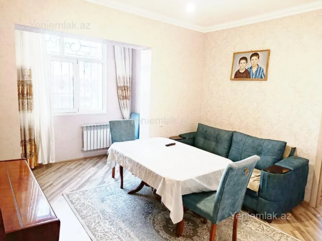 Satılır 2 otaqlı köhnə tikili 40 m²