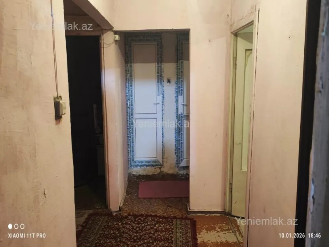 Satılır 3 otaqlı köhnə tikili 60 m²