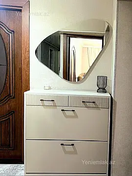 Satılır 2 otaqlı köhnə tikili 52 m²