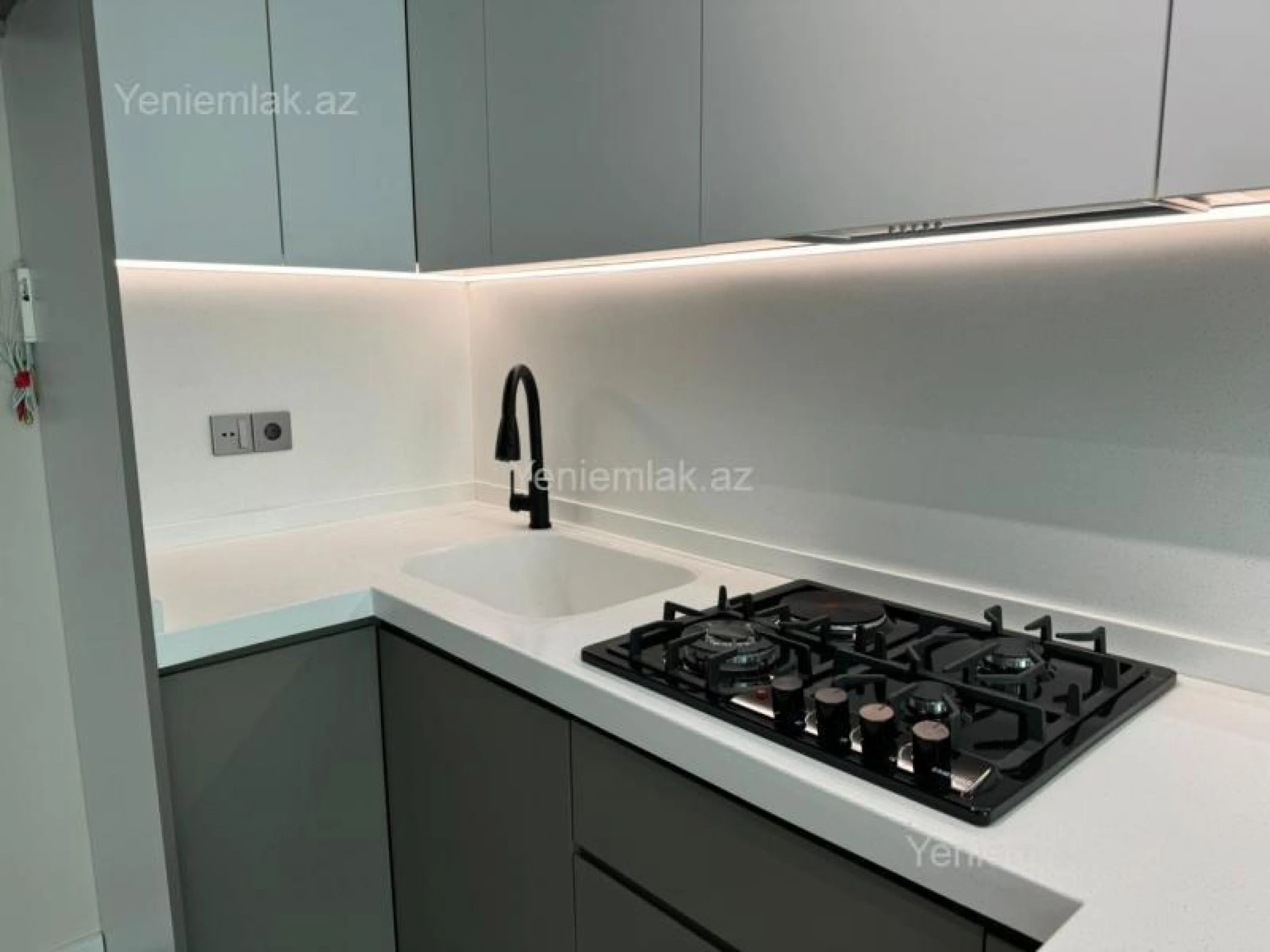 Satılır 2 otaqlı yeni tikili 53 m²