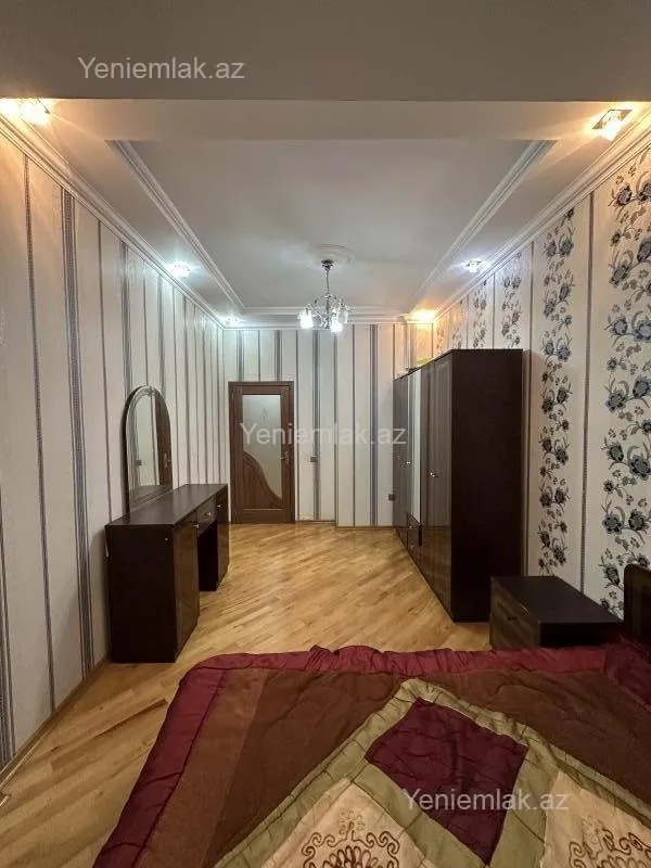 Satılır 3 otaqlı yeni tikili 89 m²