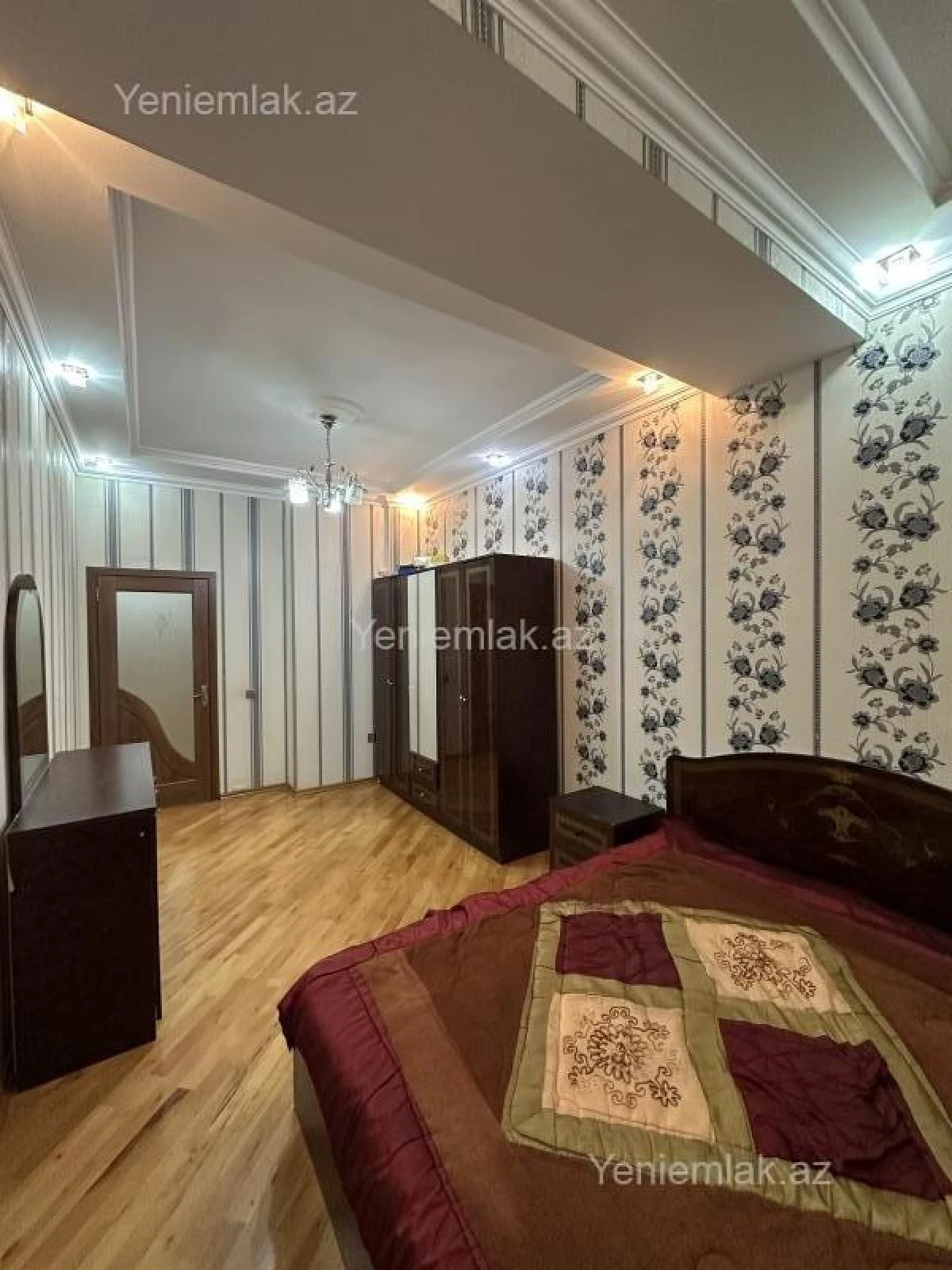 Satılır 3 otaqlı yeni tikili 89 m²