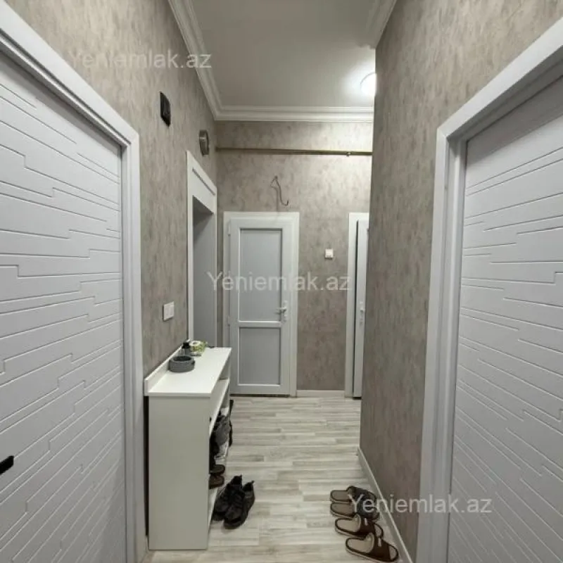 Satılır 2 otaqlı köhnə tikili 58 m²