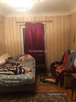 Satılır 1 otaqlı köhnə tikili 45 m²