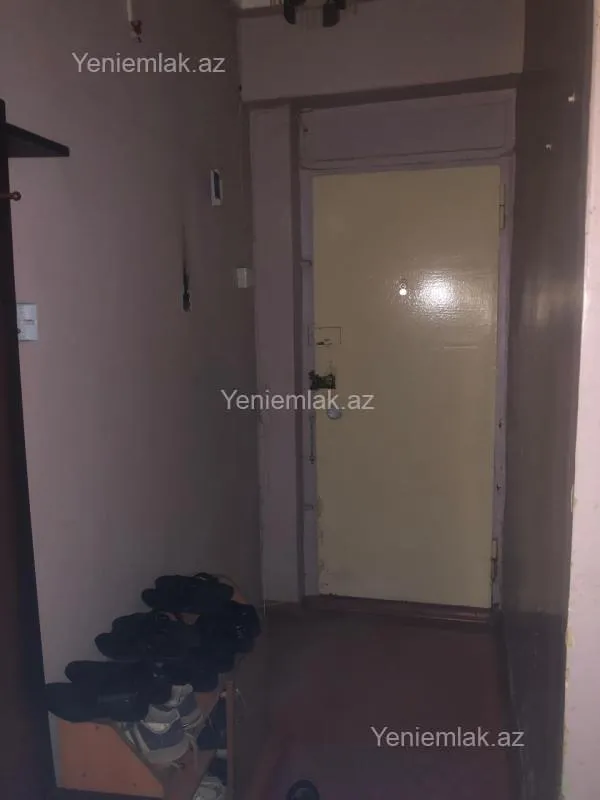 Satılır 1 otaqlı köhnə tikili 45 m²
