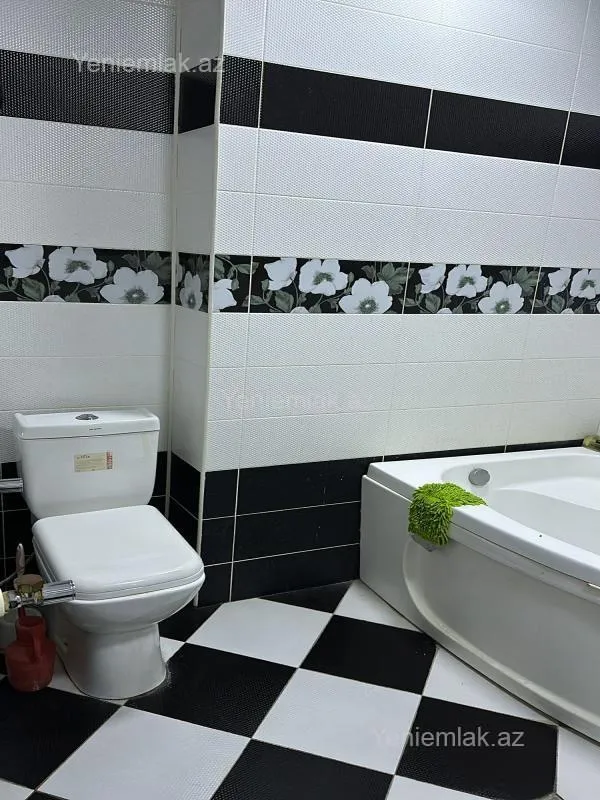 Satılır 2 otaqlı yeni tikili 93 m²