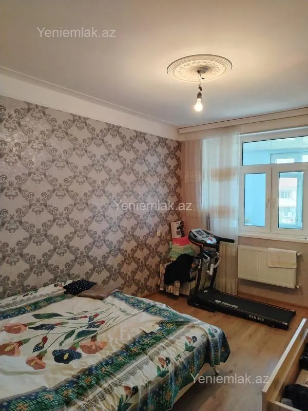 Satılır 4 otaqlı köhnə tikili 103 m²