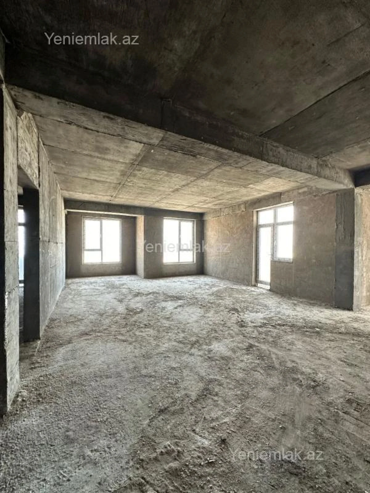 Satılır 3 otaqlı yeni tikili 111 m²