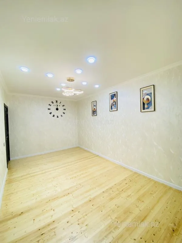 Satılır 2 otaqlı köhnə tikili 60 m²