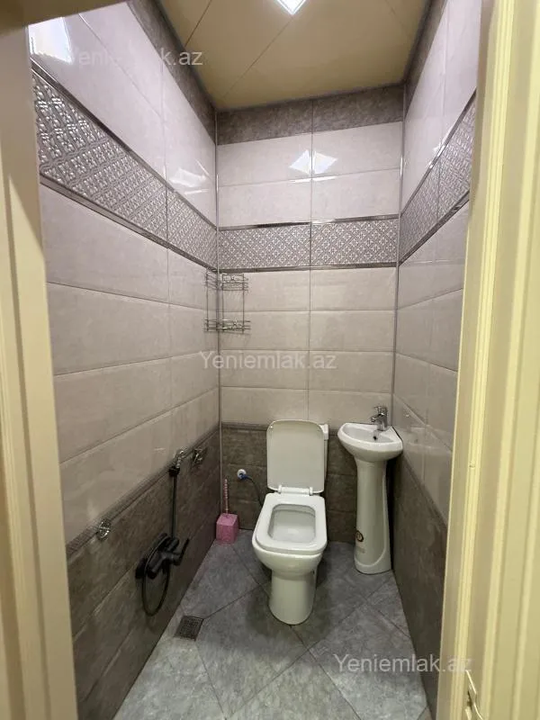 Satılır 2 otaqlı yeni tikili 86 m²