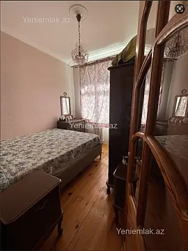 Satılır 3 otaqlı yeni tikili 81 m²